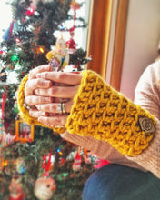 Load image into Gallery viewer, Fingerless Gloves