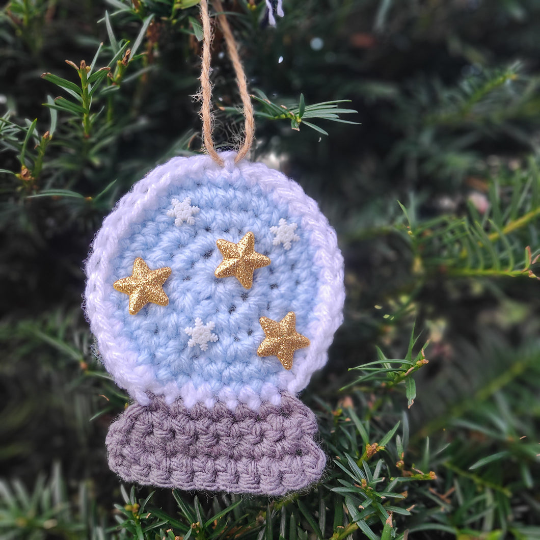 Ready to Ship - Star Snowglobe Ornament