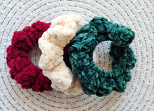 Load image into Gallery viewer, Scrunchies

